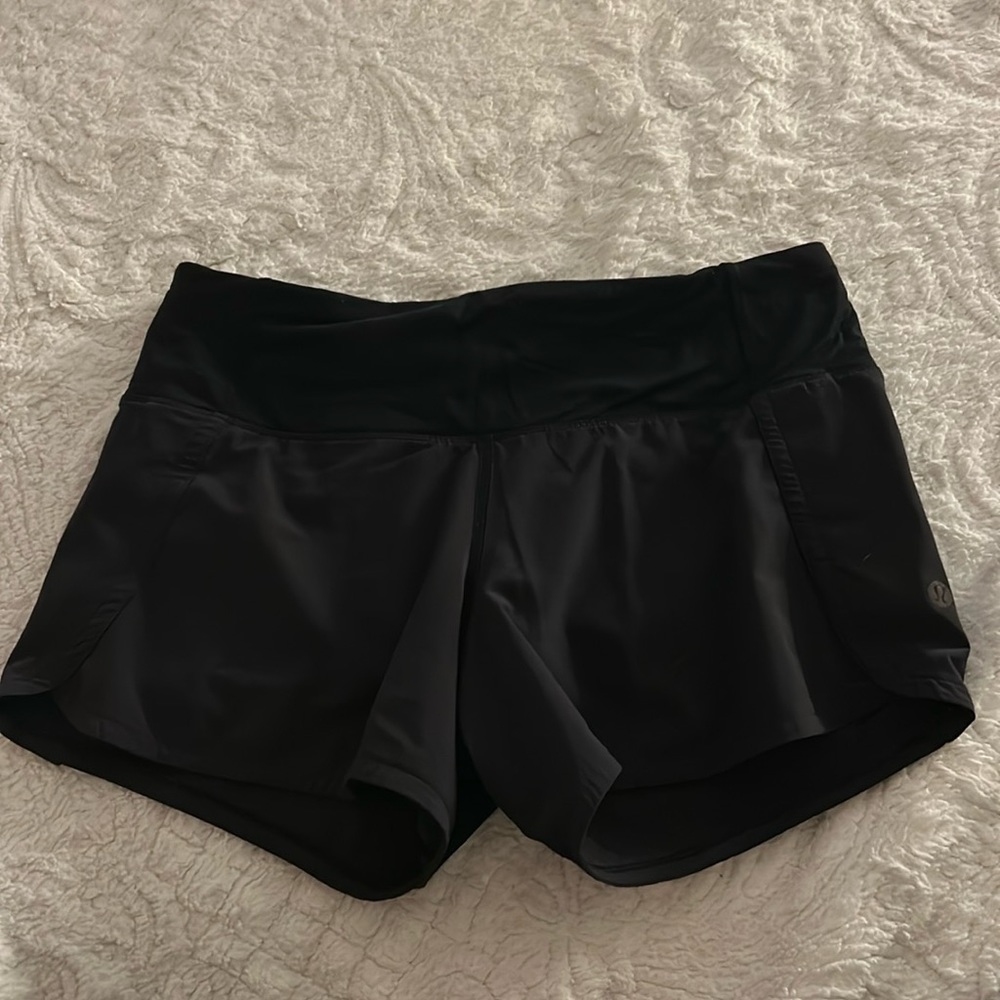 black Lululemon shorts